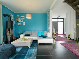 Wohnzimmer mit Kamin