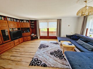 Wohnzimmer 1 OG