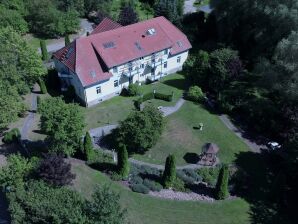 Ferienwohnung # 1 Rosenduft im Herrenhaus Talevski - Groß Plasten - image1