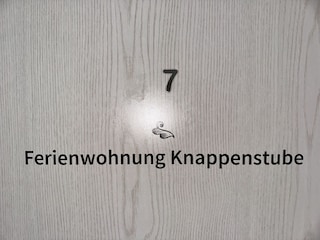 # 7 Knappenstube