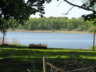 Idyllischer-Badesee