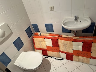 separate Toilette