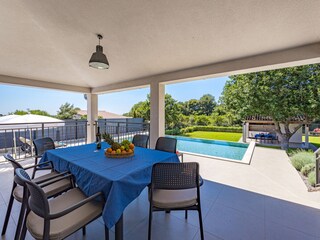 Villa Pula Buitenaudio-opname 8