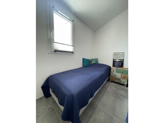 Schlafzimmer III