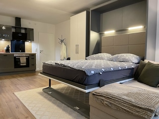 komfortables Wandbett