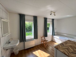 Schlafzimmer 3 mit 2 Einzelbetten