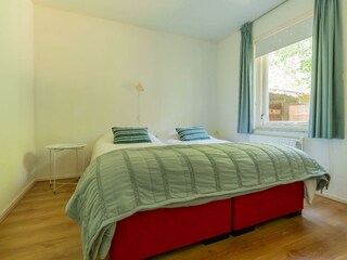 Schlafzimmer 1 mit 2 Einzelbett Boxspring (90x200)