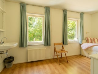 Schlafzimmer 3 mit 2 Einzelbetten