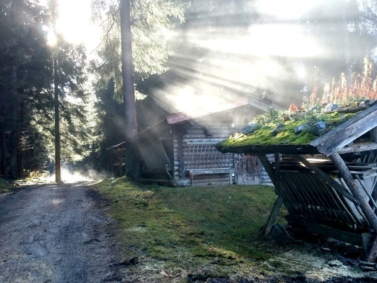 Garage, Schlitten- und Fahrradhütte