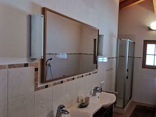 alpbachloft_alpbachtal_badezimmer