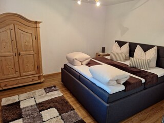 Steffi _Alpbachtal_Brixlegg_Schlafzimmer