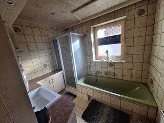 Steffi_Alpbachtal_Badezimmer