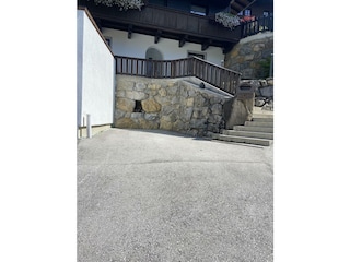Riverside_Alpbachtal_Parkplatz