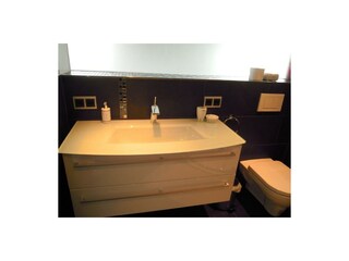 Ferienwohnung_Kramsach_Alpachtal_Badezimmer