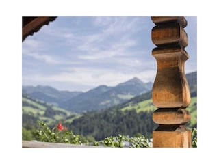 Ausblick im Sommer vom Balkon