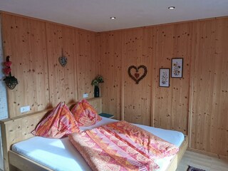 Alpbachblick_Alpbachtal_App1_Schlafzimmer