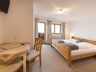 Doppelzimmer mit Dusche und WC