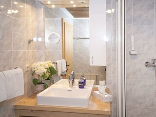 Doppelzimmer Badezimmer