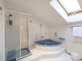 Apartment superieur Badewanne Dusche
