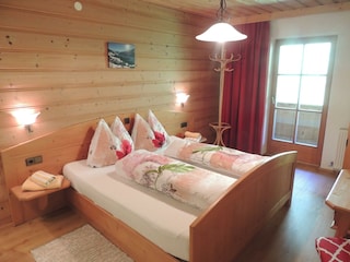 Aussergraben_Alpbach_Doppelzimmer mit Balkon