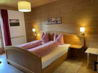 Aussergraben_Alpbach_Schlafzimmer SOPHIE