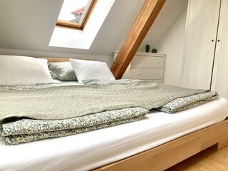 Alpbachtal Villa Riedhart Schlafimmer 07