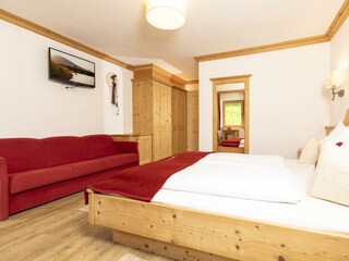 app_4_tyrol_bergwald_alpbach