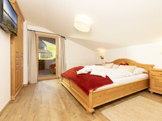 app.5_alpbach_2bis4_pers_elternschlafzimmer