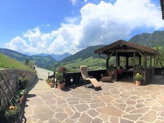 Bergwald_Sommer_Terrasse_2017 (2)