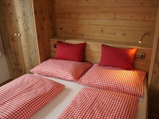 Connys Landhaus rotes Zimmer