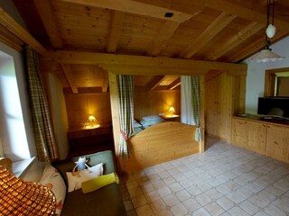 Wohn- und Schlafbereich