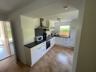 C13FF2D8-F168-4B97-95C5-BEA9E8F7292F