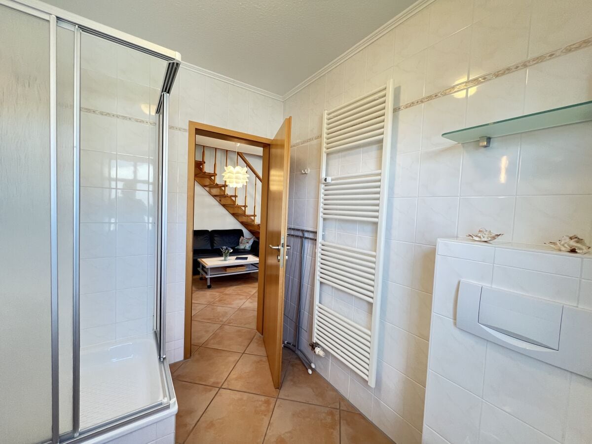 Bad mit Dusche