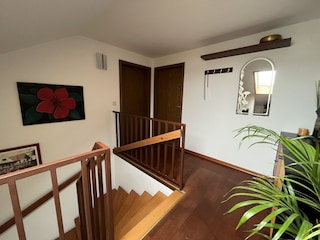 Ihr Eingang u. Ihre Garderobe