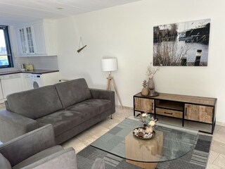 Wohnzimmer mit offene Kueche