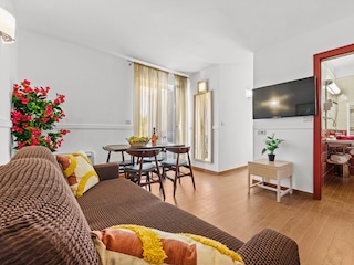 Apartment Zlarin Ausstattung 13