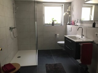 Appartement de vacances Bullay Salle de bain 6