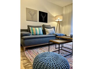 Das großzügige Wohnzimmer!