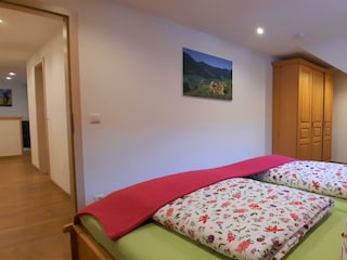 Schlafzimmer mit Doppelzimmer