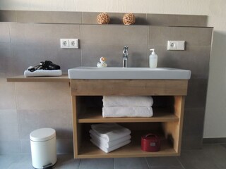 Badezimmer, FeWo "Thurn"