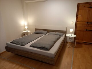 Doppelbett Souterrain