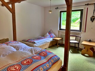 Schlafen-1 zusätzl. Bett (optional) FeWo STAUFEN