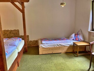 Schlafen-1 zusätzl. Bett (optional) FeWo STAUFEN