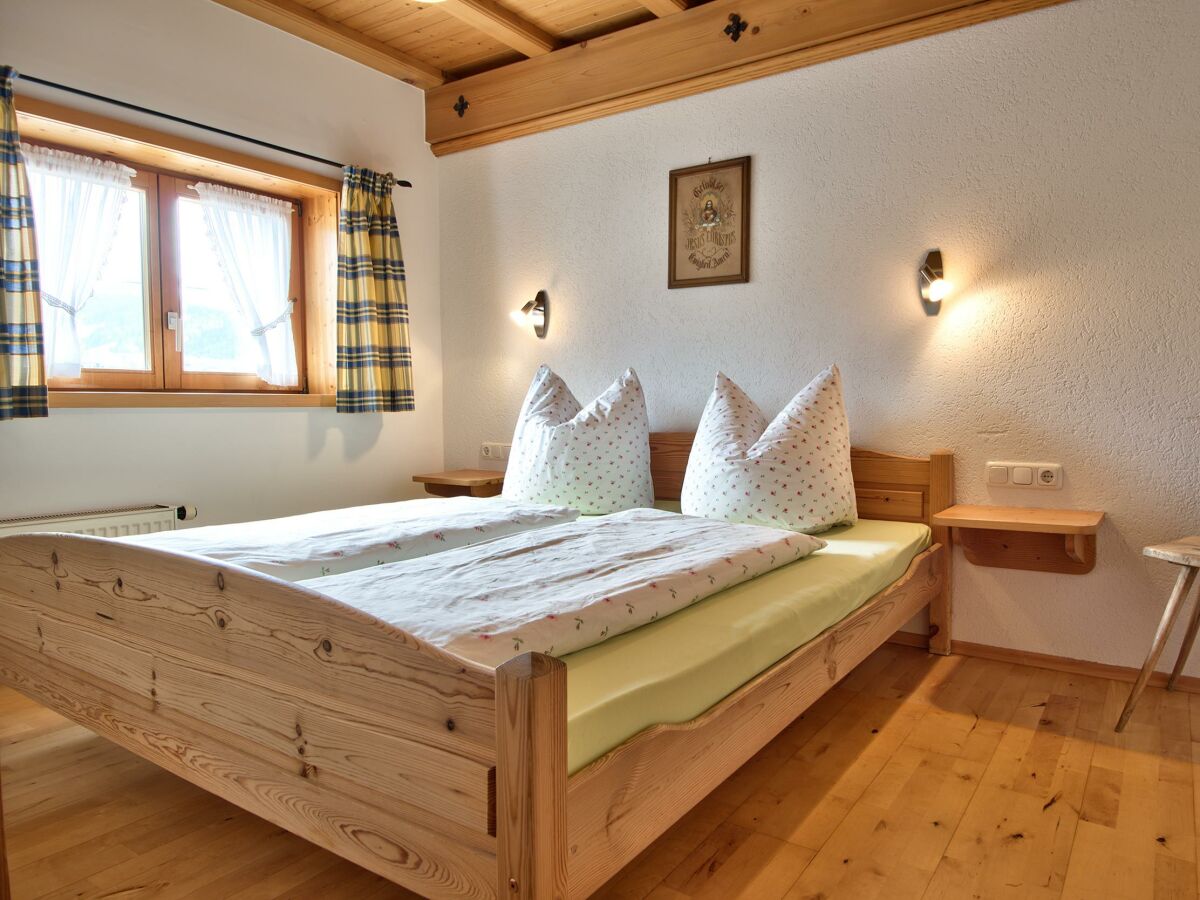 Fewo-Staufen-Schlafzimmer