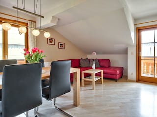 Fewo-Hochgrat-Wohnbereich