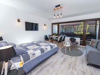 Wohn und Schlafzimmer