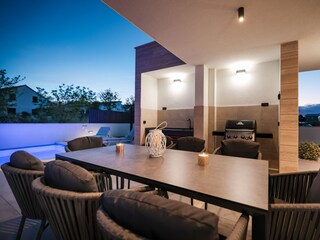 Villa Nin Outdoor Recording 19