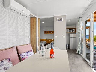 Mobile home Zlarin Features 21