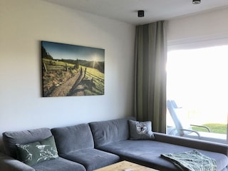 Wohnzimmer_April2024