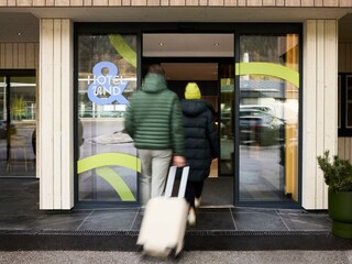 Hotel UND Schladming Eingang